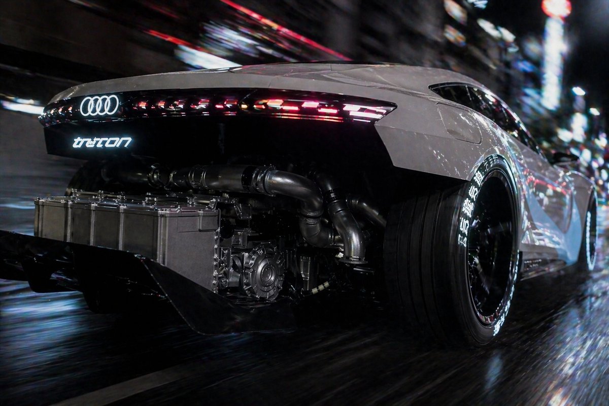Cyberpunk Audi Rear Chase Shot