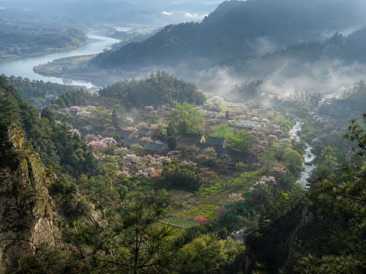 Misty Spring Mountain Village