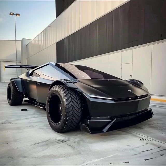 Custom royal blue car design