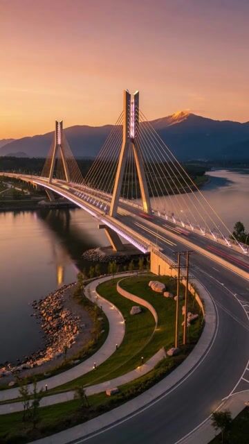 Cinematic Bridge Construction Zoom
