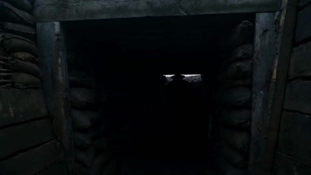 Wartime Disaster Movie Scene, One-Shot