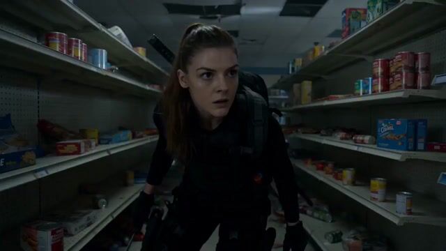Zombie Hunter Supermarket Scene
