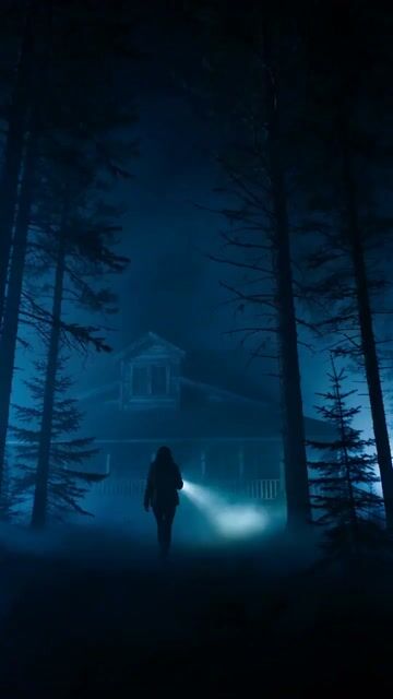 Cinematic Horror Thriller Video Prompt